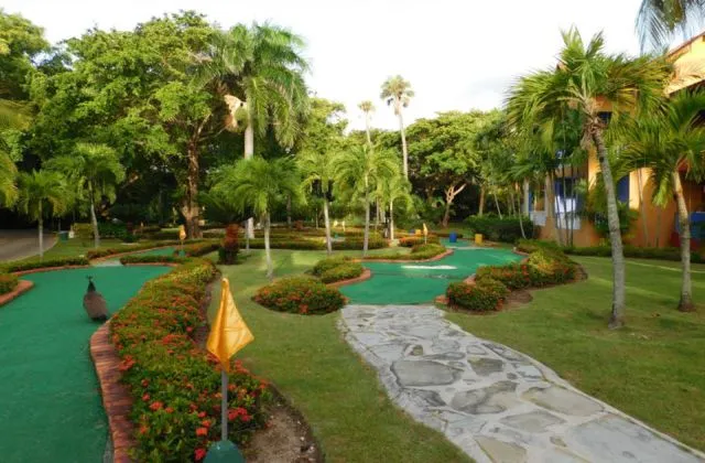 Hotel Tropical Princess mini golf